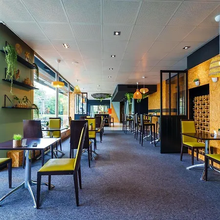 Novotel Mulhouse Bale Fribourg Hotell 4*