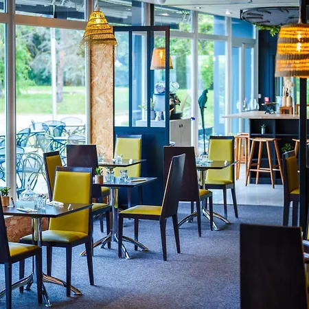 Hotell Novotel Mulhouse Bale Fribourg 4*